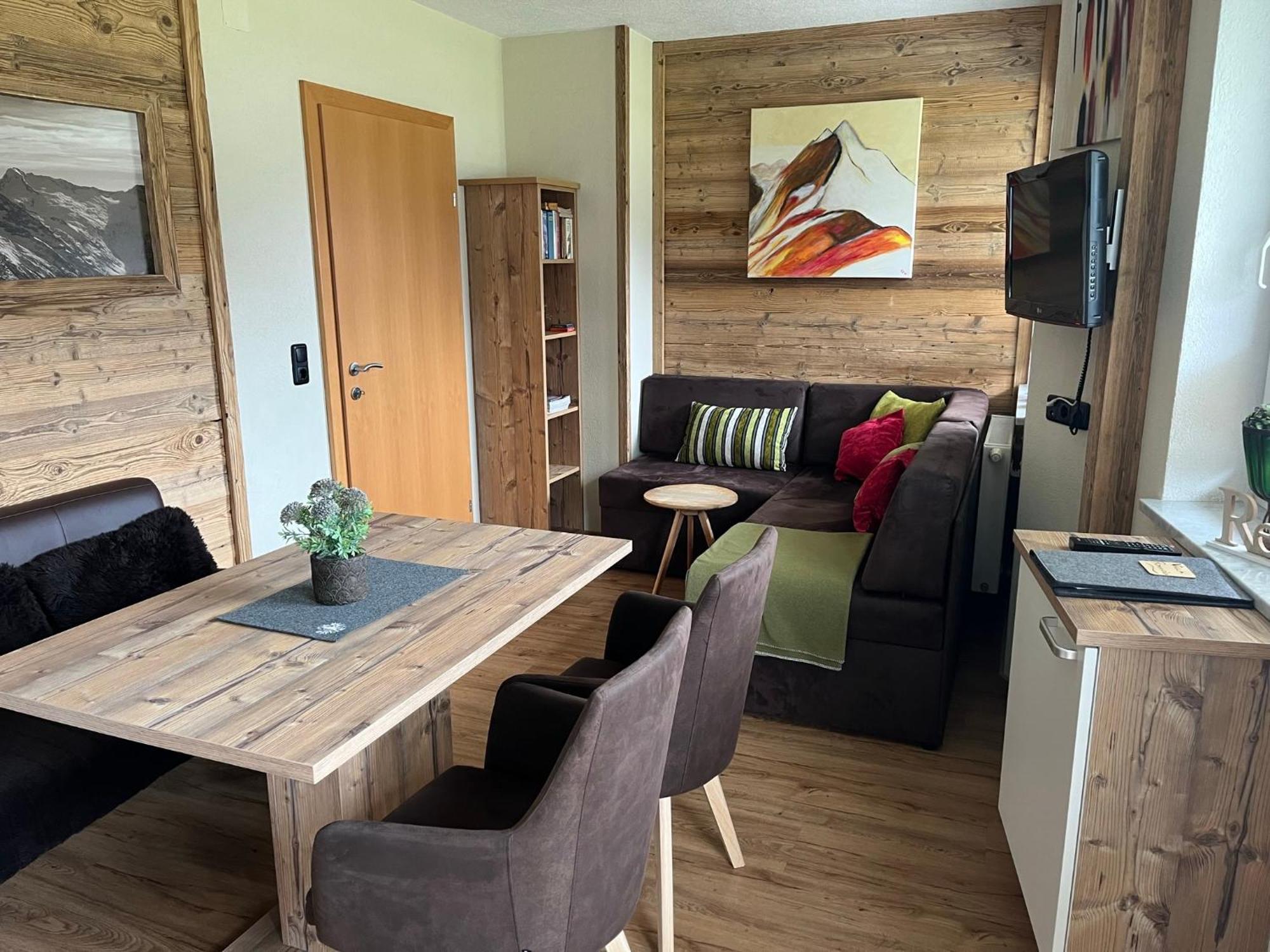 Villa Romantica Appartement Mayrhofen Zewnętrze zdjęcie